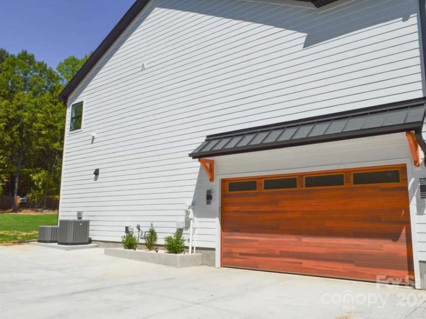 3455 Shiloh Church Road, Davidson, NC 28036.  MLS# CAR4298489, YatesRealty ID 12911. 