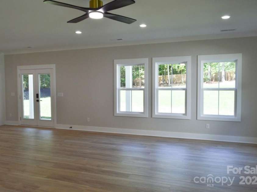 3455 Shiloh Church Road, Davidson, NC 28036.  MLS# CAR4298489, YatesRealty ID 12911. 