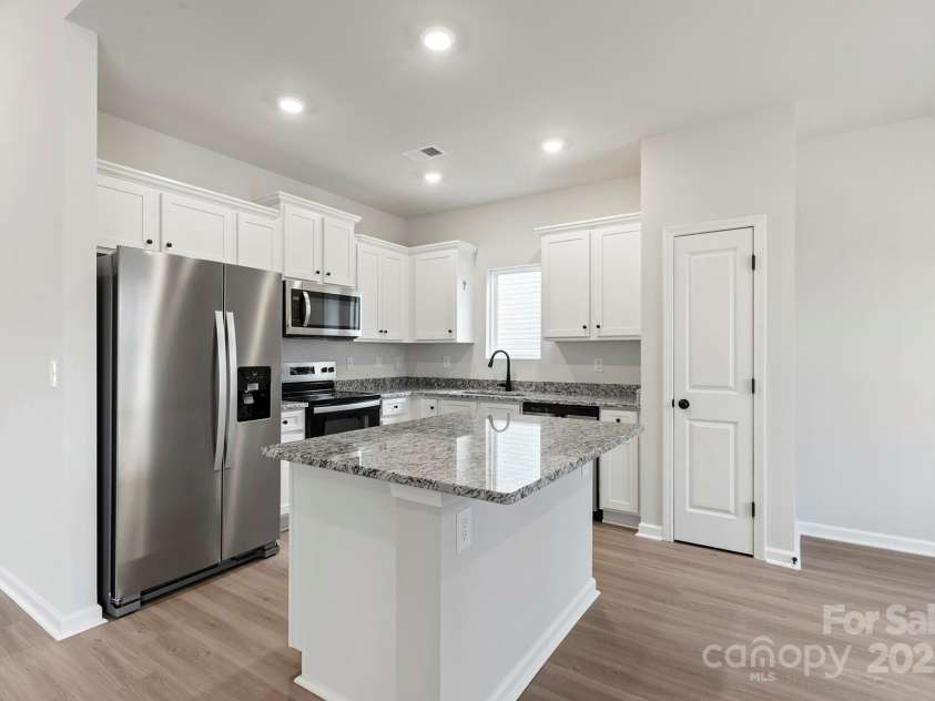 3435 Saddlebred Drive, Gastonia, NC 28052.  MLS# CAR4246188, YatesRealty ID 12912. 