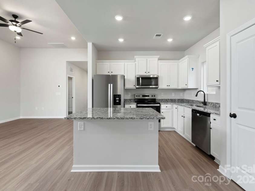 3435 Saddlebred Drive, Gastonia, NC 28052.  MLS# CAR4246188, YatesRealty ID 12912. 