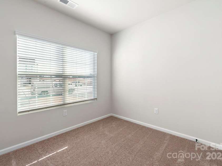 3435 Saddlebred Drive, Gastonia, NC 28052.  MLS# CAR4246188, YatesRealty ID 12912. 