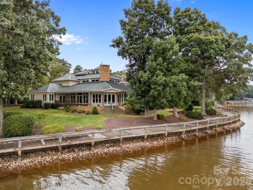1890 Yacht Club Drive, Denver, NC 28037.  MLS# CAR4305437, YatesRealty ID 12913. 
