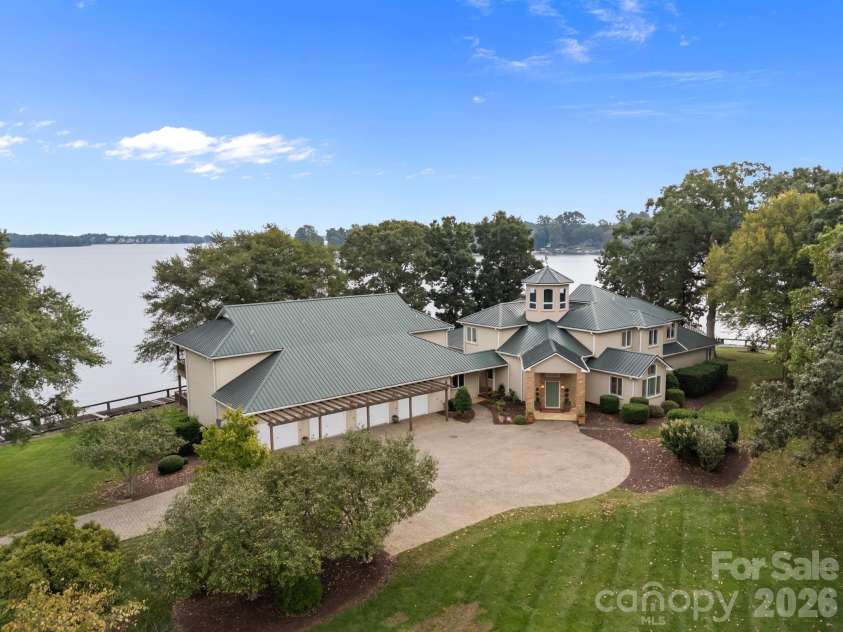 1890 Yacht Club Drive, Denver, NC 28037.  MLS# CAR4305437, YatesRealty ID 12913. 