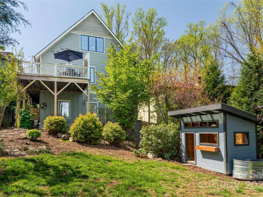 123 Brucemont Circle, Asheville, NC 28806.  MLS# CAR4243133, YatesRealty ID 12914. Outdoor spaces include back deck, covered patio area and front porch