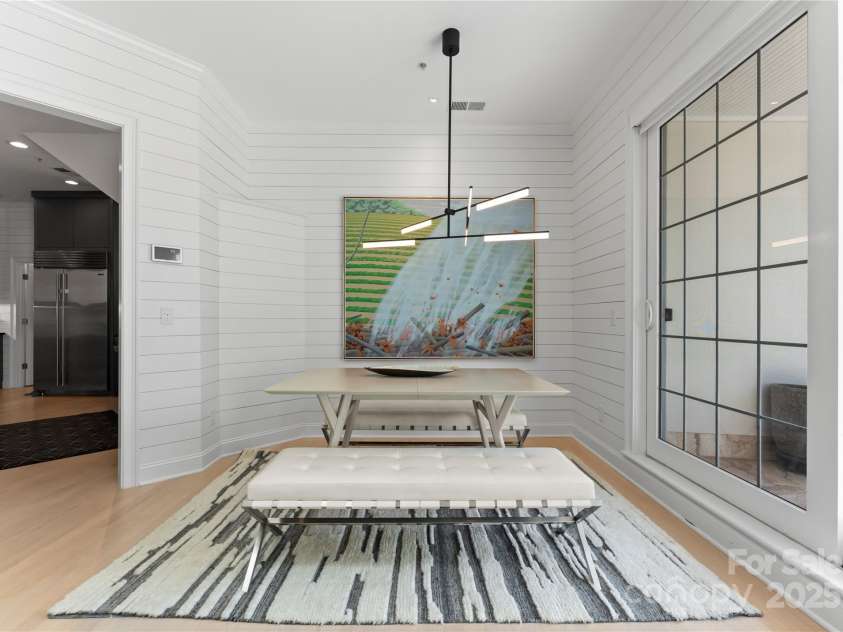 974 Queens Road, Charlotte, NC 28207.  MLS# CAR4249816, YatesRealty ID 12915. 