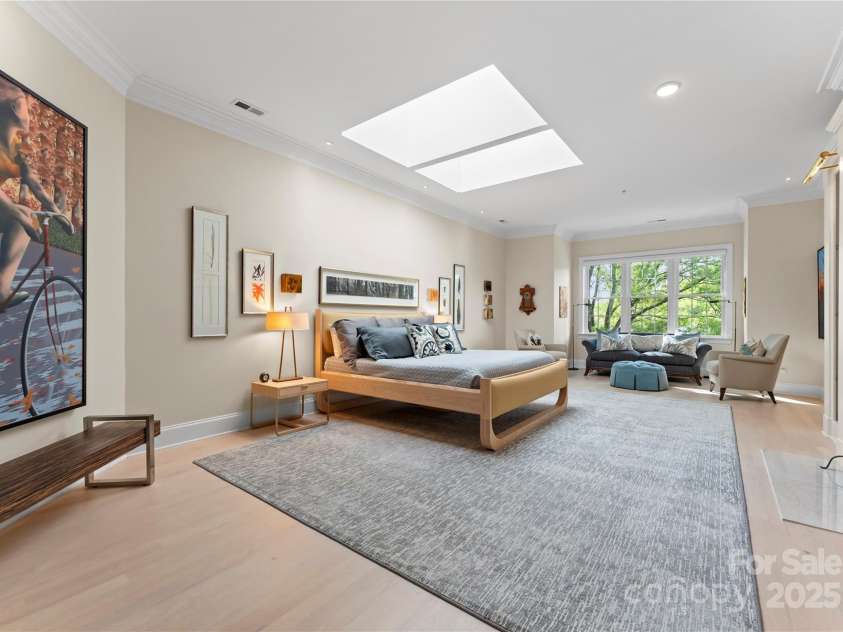 974 Queens Road, Charlotte, NC 28207.  MLS# CAR4249816, YatesRealty ID 12915. 