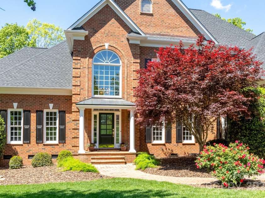 139 Stonebridge Drive, New London, NC 28127.  MLS# CAR4250902, YatesRealty ID 12917. Entrance