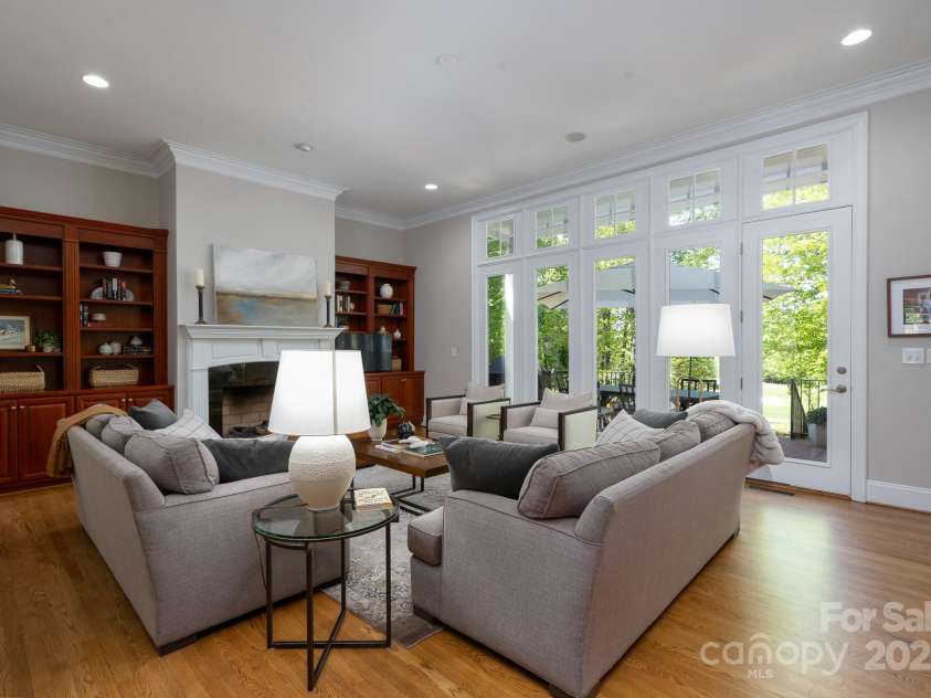 139 Stonebridge Drive, New London, NC 28127.  MLS# CAR4250902, YatesRealty ID 12917. Great Room