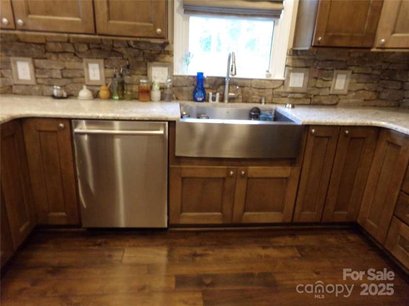 7218 Alexander Farm Road, Monroe, NC 28110.  MLS# CAR4238823, YatesRealty ID 12919. Kitchen