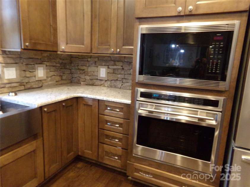 7218 Alexander Farm Road, Monroe, NC 28110.  MLS# CAR4238823, YatesRealty ID 12919. Kitchen