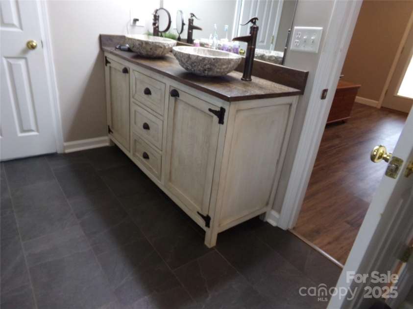 7218 Alexander Farm Road, Monroe, NC 28110.  MLS# CAR4238823, YatesRealty ID 12919. Primary bath