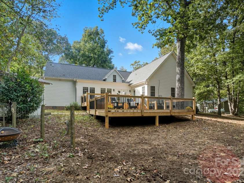 7218 Alexander Farm Road, Monroe, NC 28110.  MLS# CAR4301045, YatesRealty ID 12919. 