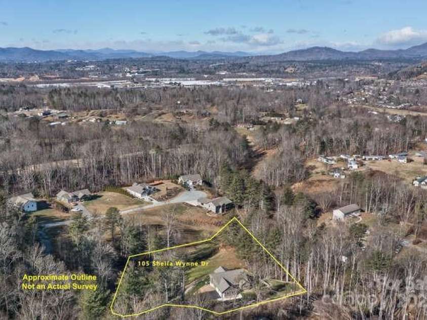 105 Sheila Wynne Drive, Fletcher, NC 28732.  MLS# CAR4330203, YatesRealty ID 1292. 