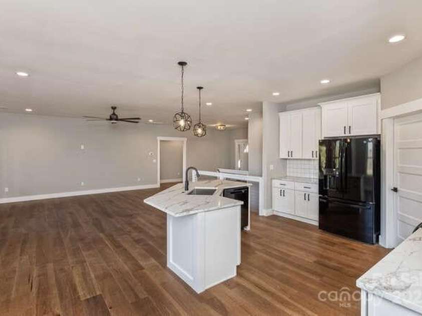 105 Sheila Wynne Drive, Fletcher, NC 28732.  MLS# CAR4330203, YatesRealty ID 1292. 