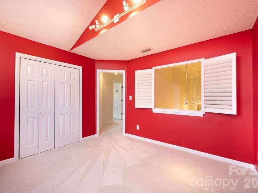 2231 6th Street, Hickory, NC 28601.  MLS# CAR4345373, YatesRealty ID 12920. Bedroom #2