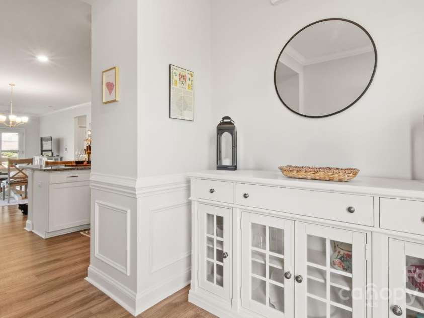 3878 Fairlady Lane, Fort Mill, SC 29707.  MLS# CAR4228656, YatesRealty ID 12920. Decorative Wainscot