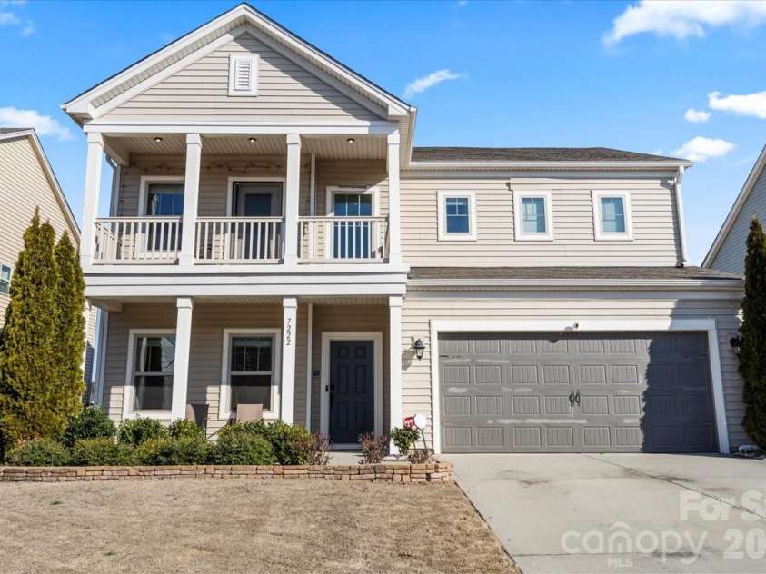 7222 Rupell Drive, Charlotte, NC 28273.  MLS# CAR4345659, YatesRealty ID 12921. 