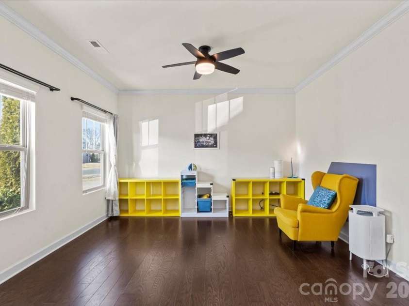 7222 Rupell Drive, Charlotte, NC 28273.  MLS# CAR4345659, YatesRealty ID 12921. 