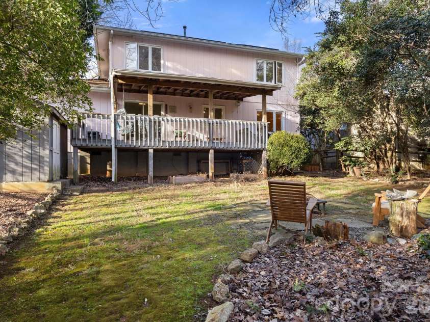 9118 Windjammer Drive, Tega Cay, SC 29708.  MLS# CAR4346200, YatesRealty ID 12922. 
