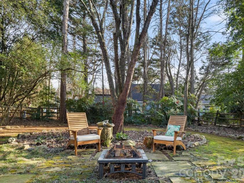9118 Windjammer Drive, Tega Cay, SC 29708.  MLS# CAR4346200, YatesRealty ID 12922. 