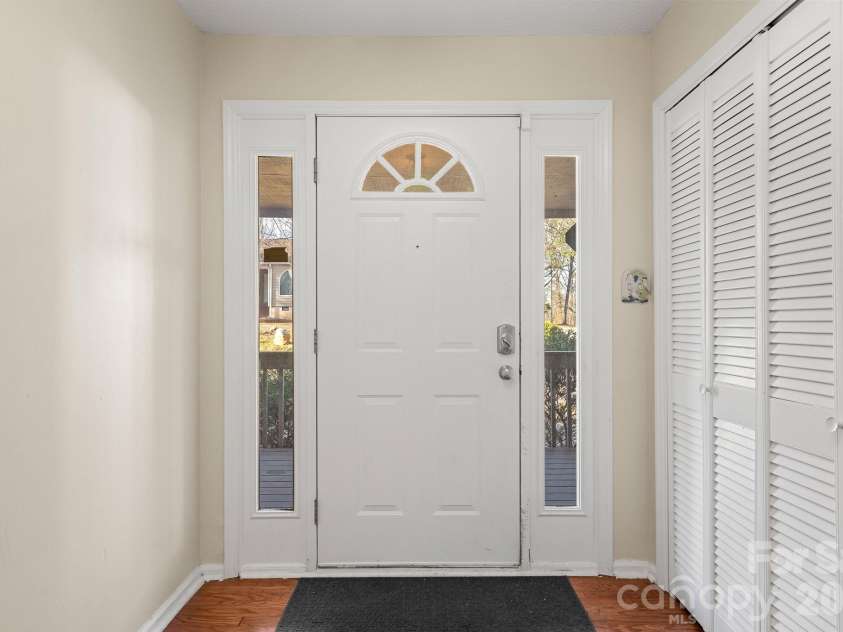 9118 Windjammer Drive, Tega Cay, SC 29708.  MLS# CAR4346200, YatesRealty ID 12922. 