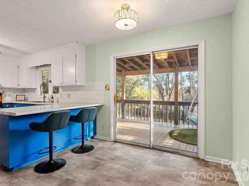 9118 Windjammer Drive, Tega Cay, SC 29708.  MLS# CAR4346200, YatesRealty ID 12922. 