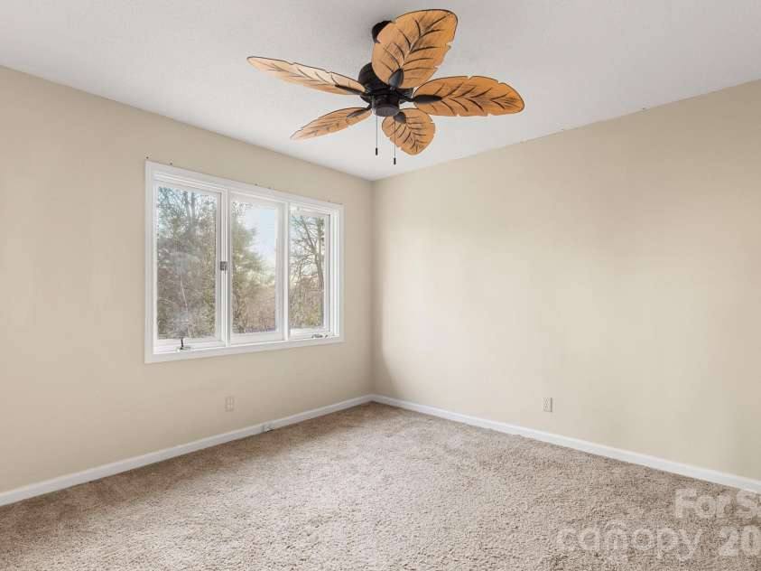9118 Windjammer Drive, Tega Cay, SC 29708.  MLS# CAR4346200, YatesRealty ID 12922. 