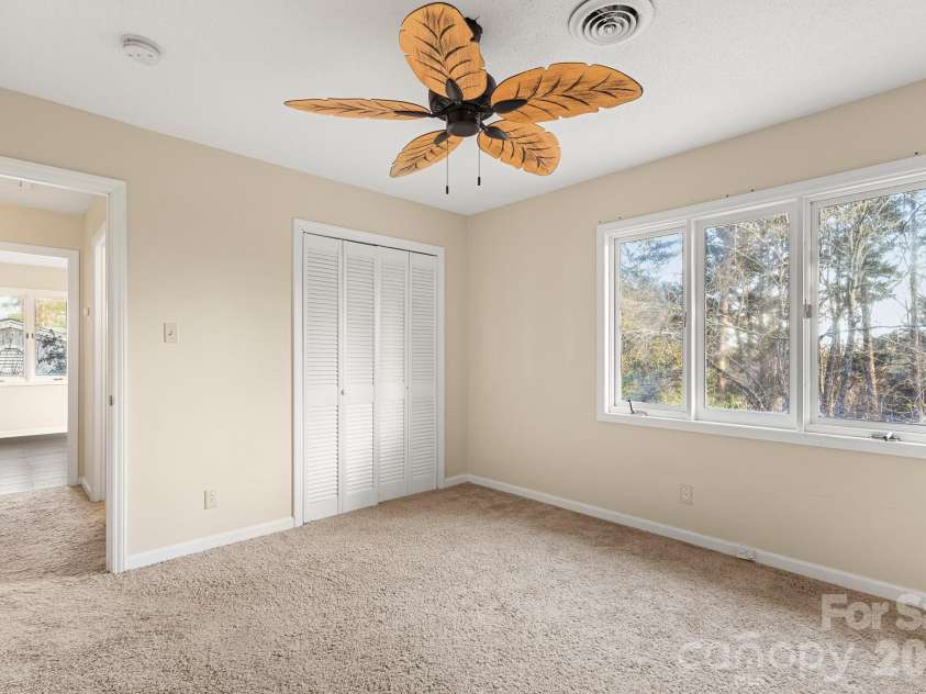 9118 Windjammer Drive, Tega Cay, SC 29708.  MLS# CAR4346200, YatesRealty ID 12922. 