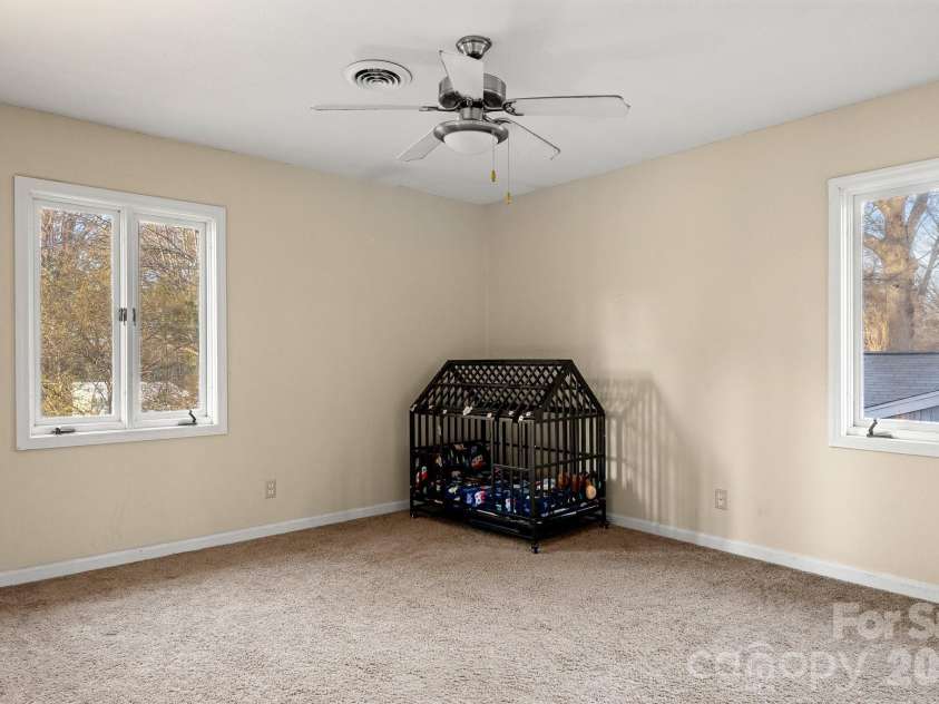 9118 Windjammer Drive, Tega Cay, SC 29708.  MLS# CAR4346200, YatesRealty ID 12922. 