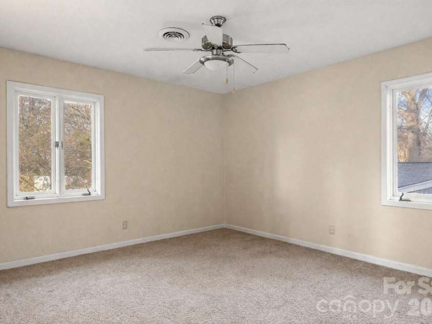 9118 Windjammer Drive, Tega Cay, SC 29708.  MLS# CAR4346200, YatesRealty ID 12922. 