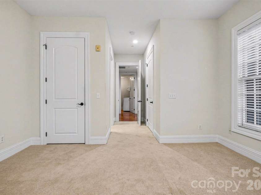 3276 Park Road, Charlotte, NC 28209.  MLS# CAR4349731, YatesRealty ID 12923. Bedroom