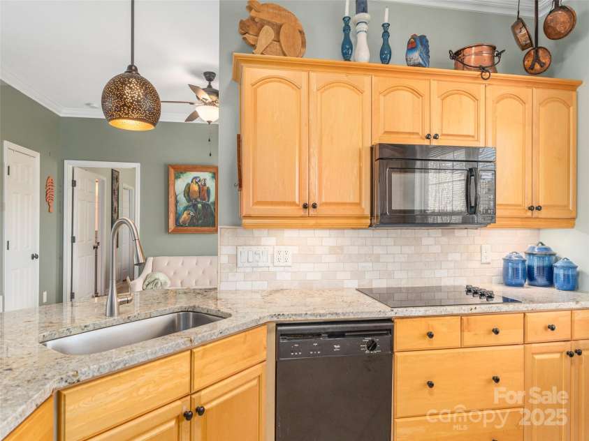 449 Windy Hill Drive, Waynesville, NC 28785.  MLS# CAR4237736, YatesRealty ID 12923. 