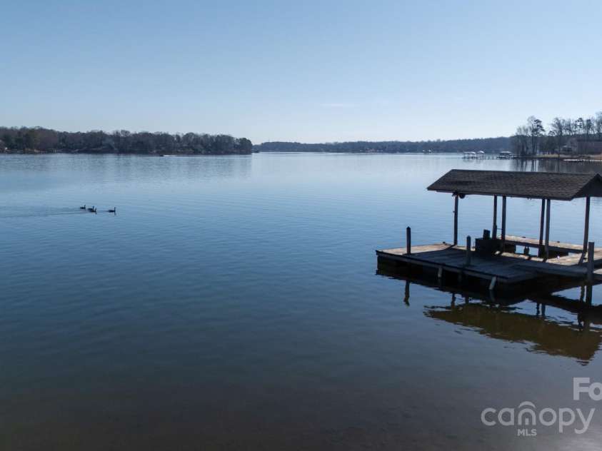3474 Lake Wylie Drive, Rock Hill, SC 29732.  MLS# CAR4219265, YatesRealty ID 12924. 