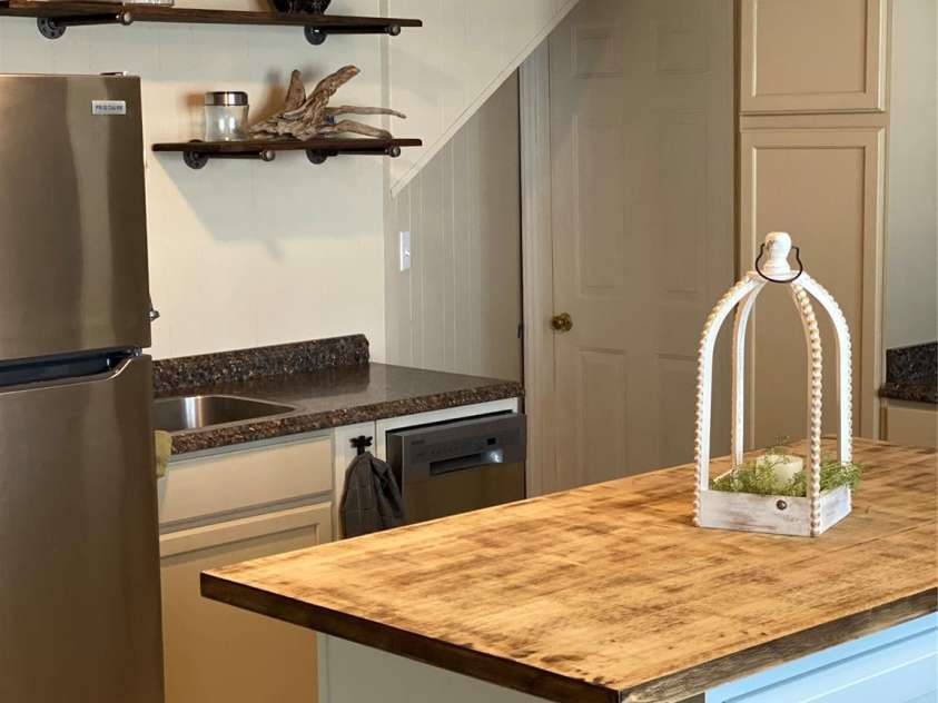 3474 Lake Wylie Drive, Rock Hill, SC 29732.  MLS# CAR4219265, YatesRealty ID 12924. 