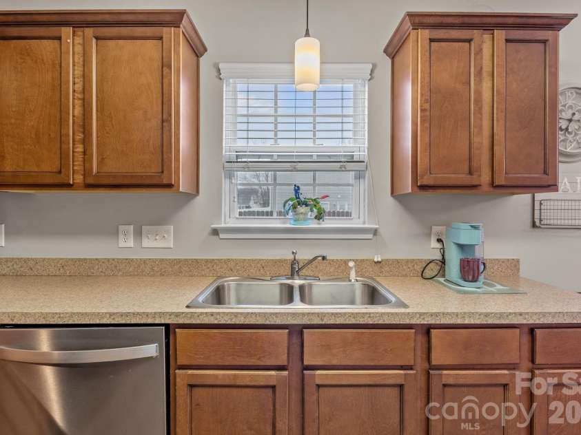 135 Spring Meadows Drive, Lincolnton, NC 28092.  MLS# CAR4351850, YatesRealty ID 12925. 