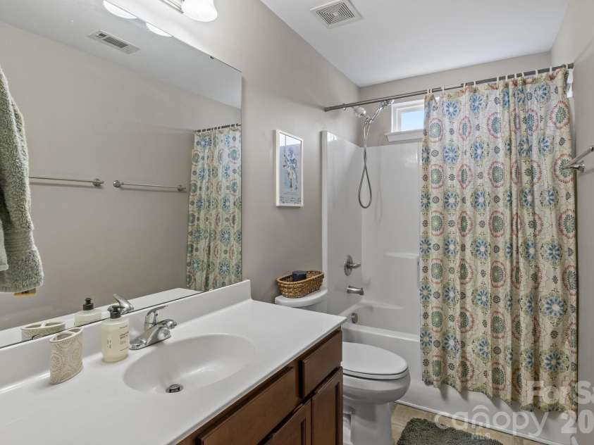 135 Spring Meadows Drive, Lincolnton, NC 28092.  MLS# CAR4351850, YatesRealty ID 12925. 