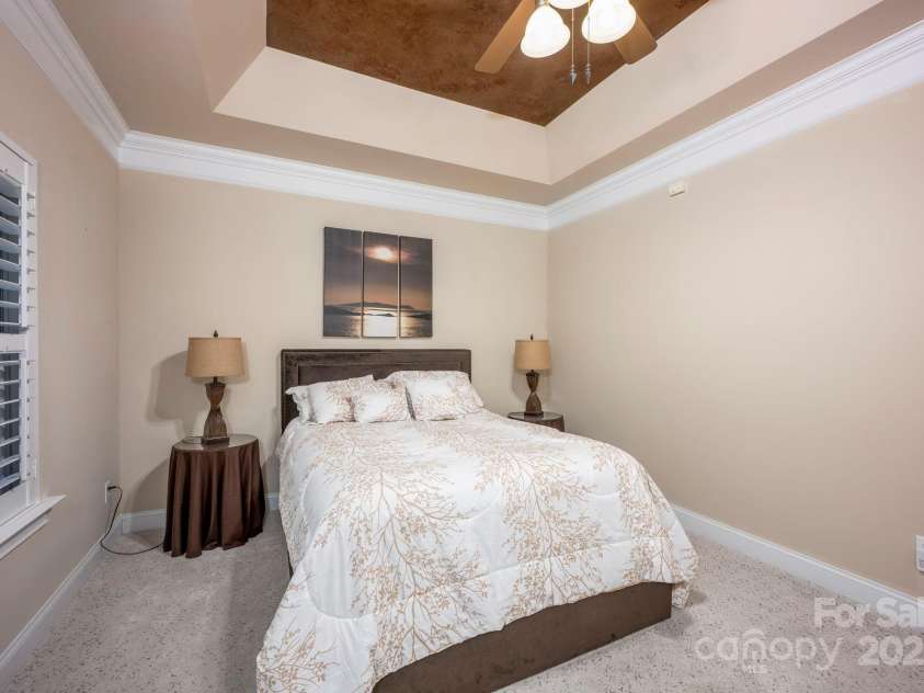 142 Aztec Circle, Mooresville, NC 28117.  MLS# CAR4249928, YatesRealty ID 12926. 