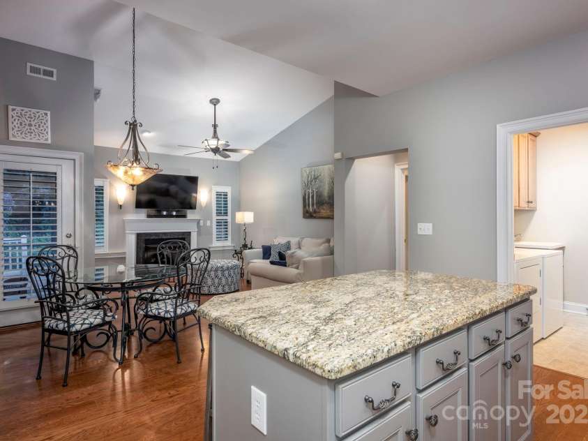 142 Aztec Circle, Mooresville, NC 28117.  MLS# CAR4249928, YatesRealty ID 12926. 