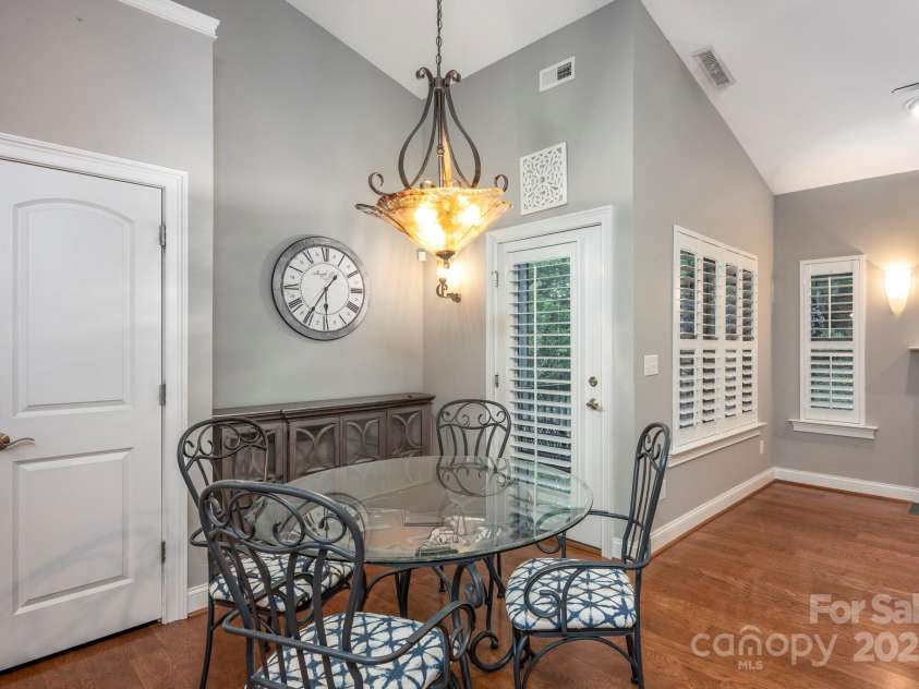 142 Aztec Circle, Mooresville, NC 28117.  MLS# CAR4249928, YatesRealty ID 12926. 