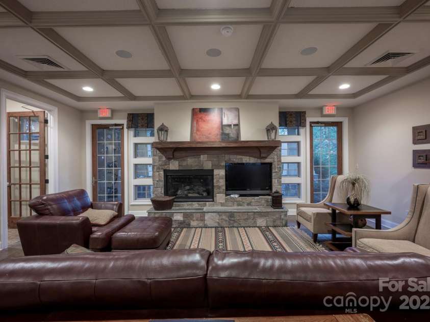 142 Aztec Circle, Mooresville, NC 28117.  MLS# CAR4249928, YatesRealty ID 12926. 