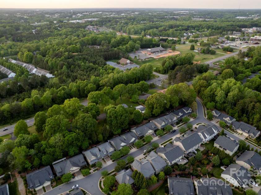 142 Aztec Circle, Mooresville, NC 28117.  MLS# CAR4249928, YatesRealty ID 12926. 