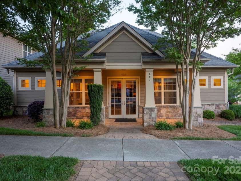142 Aztec Circle, Mooresville, NC 28117.  MLS# CAR4249928, YatesRealty ID 12926. Club house