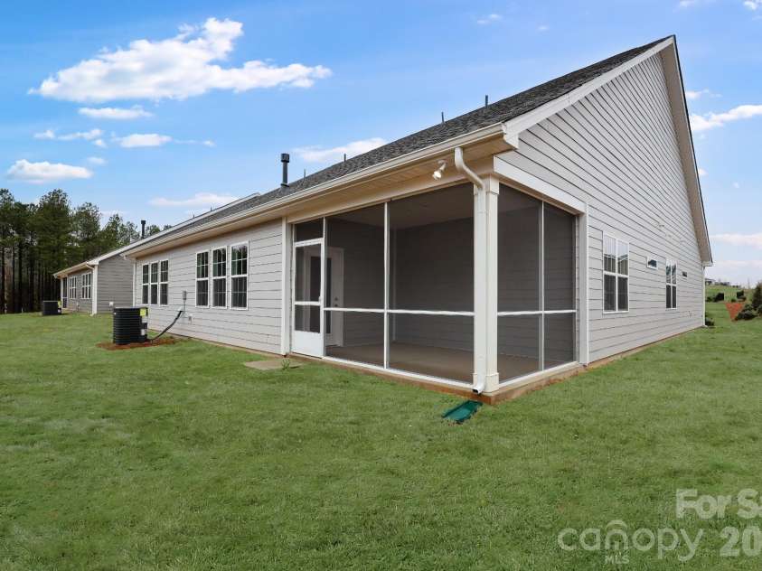 4339 Camden Glen Road, Lancaster, SC 29720.  MLS# CAR4354880, YatesRealty ID 12926. 
