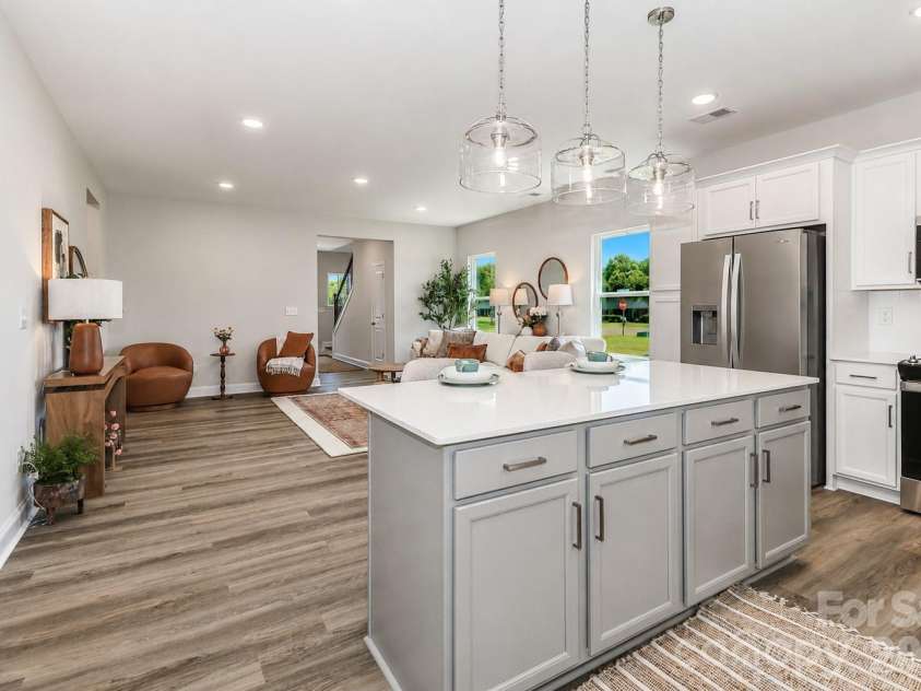 109 Honeycomb Court, Statesville, NC 28625.  MLS# CAR4416910, YatesRealty ID 12927. 