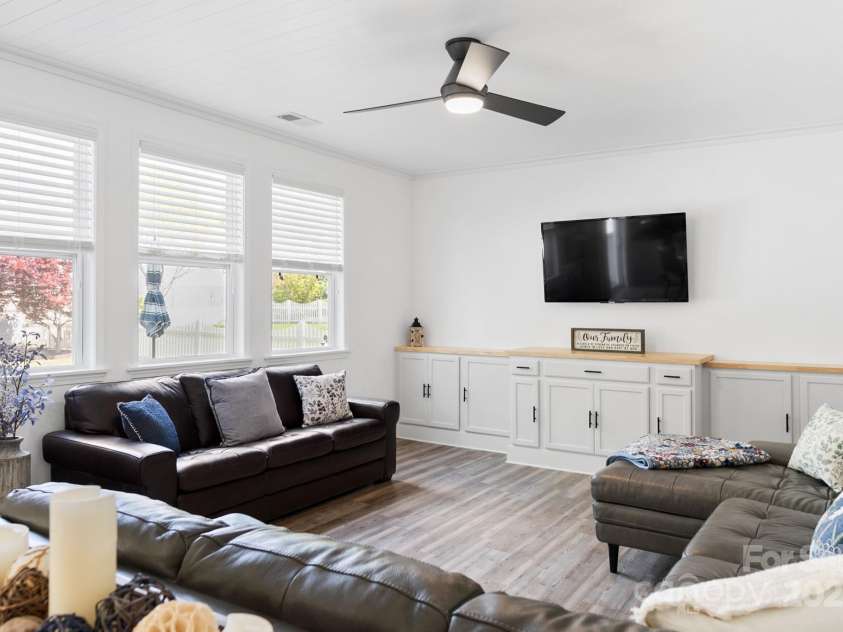 320 Allspice Road, Fort Mill, SC 29708.  MLS# CAR4238364, YatesRealty ID 12927. 