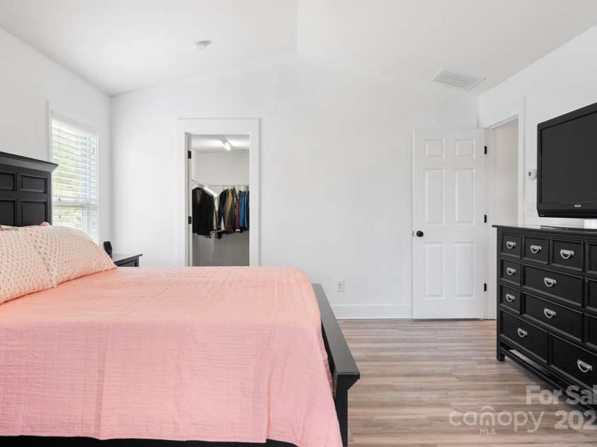 320 Allspice Road, Fort Mill, SC 29708.  MLS# CAR4238364, YatesRealty ID 12927. 
