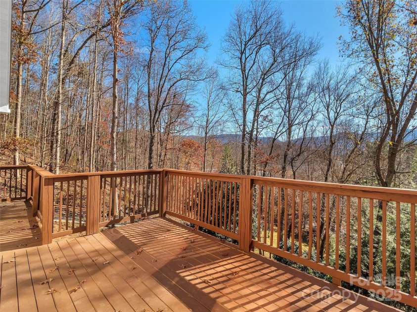 66 Hoosier Court, Lake Junaluska, NC 28745.  MLS# CAR4200761, YatesRealty ID 12928. 