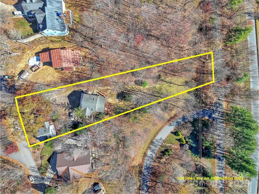 66 Hoosier Court, Lake Junaluska, NC 28745.  MLS# CAR4200761, YatesRealty ID 12928. 