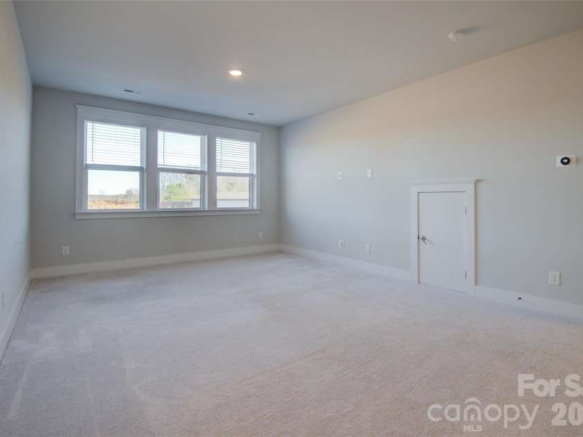 5939 Ardrey Kell Road, Charlotte, NC 28277.  MLS# CAR4352404, YatesRealty ID 12929. 3rd floor BR #3 / Flex spave