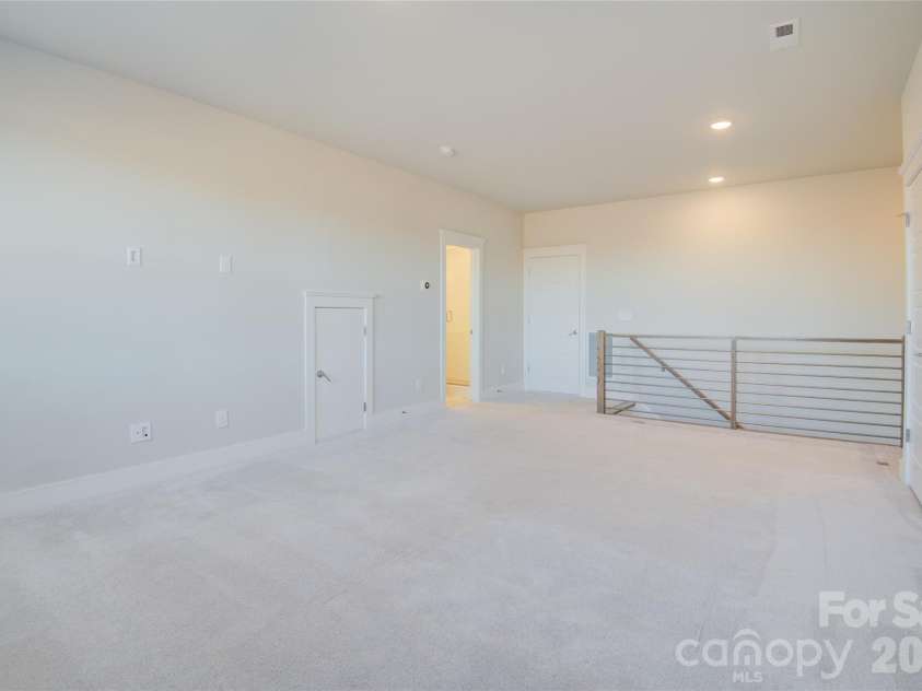 5939 Ardrey Kell Road, Charlotte, NC 28277.  MLS# CAR4352404, YatesRealty ID 12929. 3rd floor BR#3 / Flex space/4th bedroom